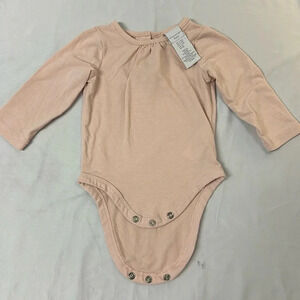 Tahari - long sleeve onesie top/shirt. Size 3-6 months